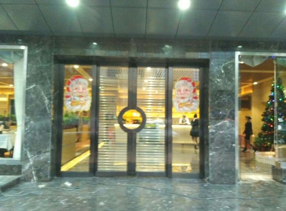 上岛咖啡自动感应门项目